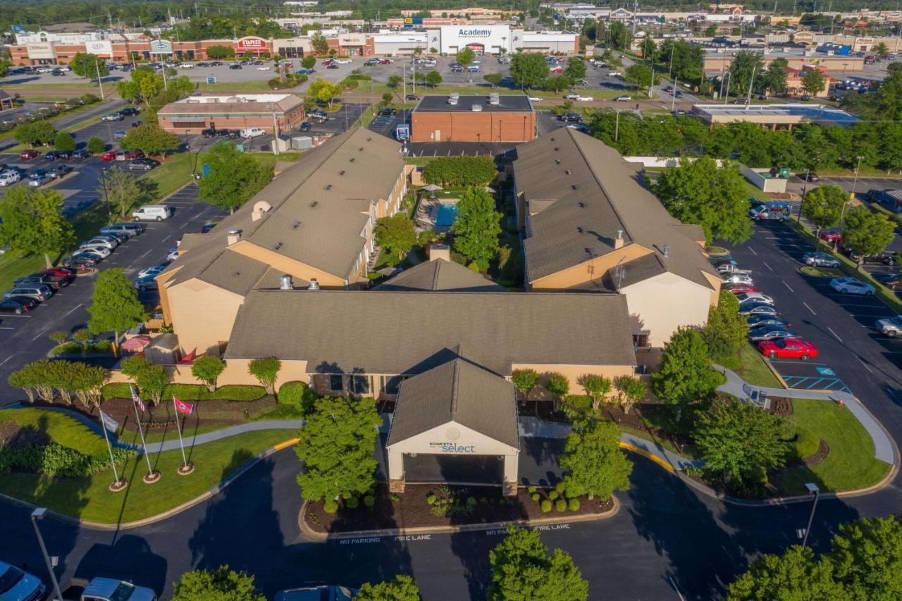 Sonesta Select Hamilton Place 3*